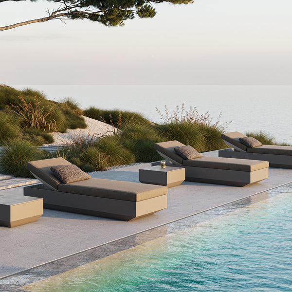 Vela Sun Lounger