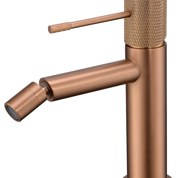 Line Top Bidet