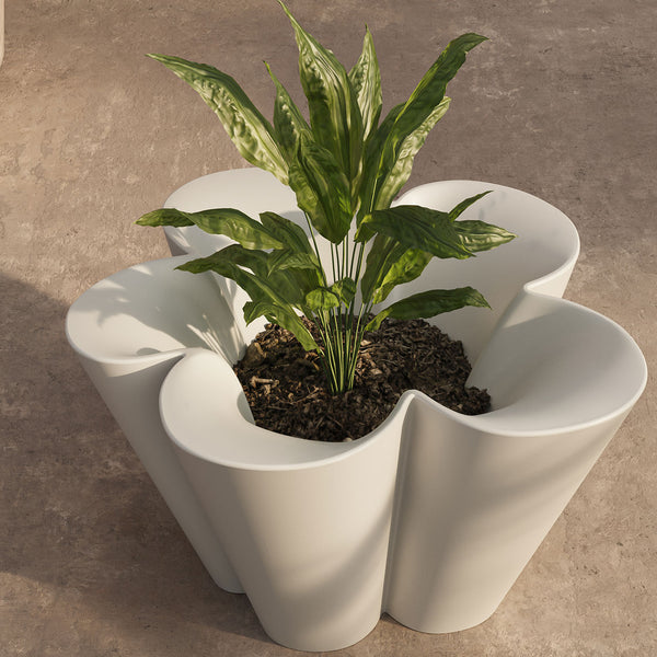 Agatha Planter