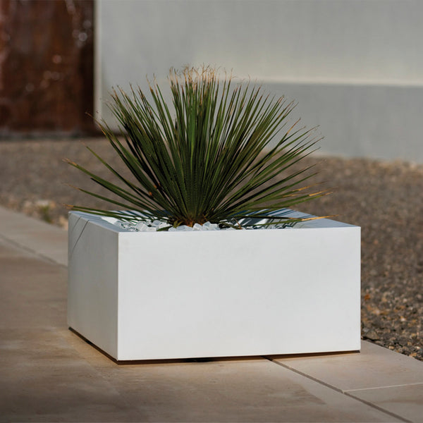 Studio Planters Land
